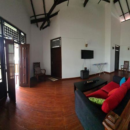 Ja-Elas French Touch Bed & Breakfast Dış mekan fotoğraf