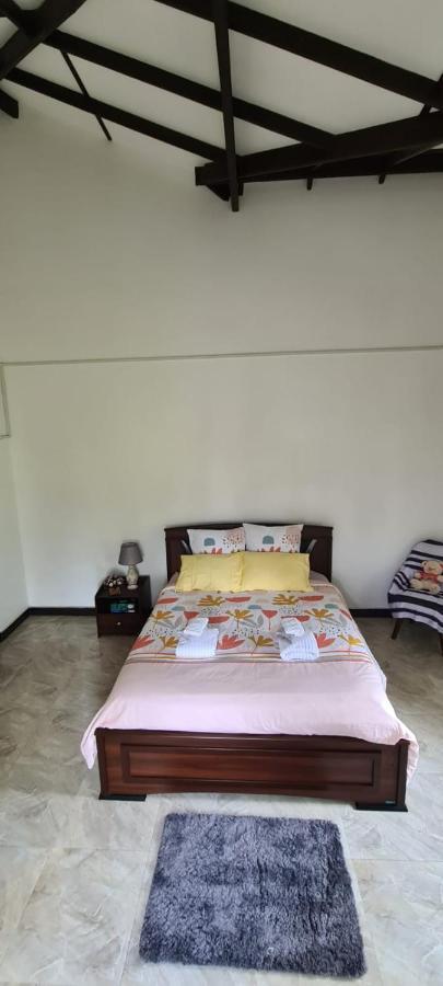 Ja-Elas French Touch Bed & Breakfast Dış mekan fotoğraf