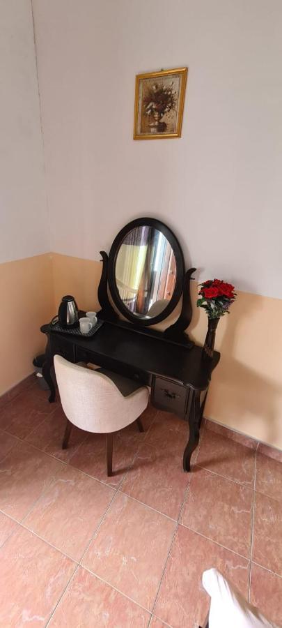 Ja-Elas French Touch Bed & Breakfast Dış mekan fotoğraf
